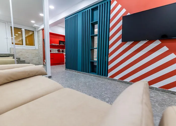 Bright Apartment In The Center Vipgreece